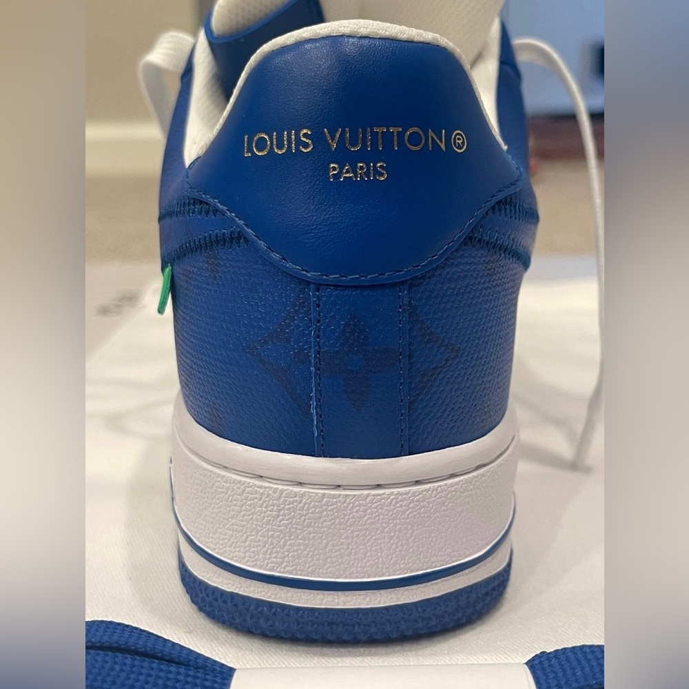 Louis Vuitton X Nike Air Force 1 - Picture 8 of 16